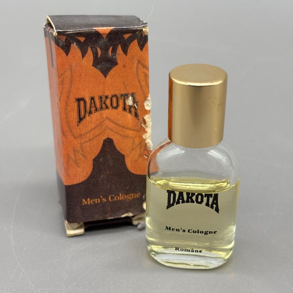 Vintage Romane Dakota Mens Cologne 1 Dram 3.7mL Mini Bottle Box Discontinued